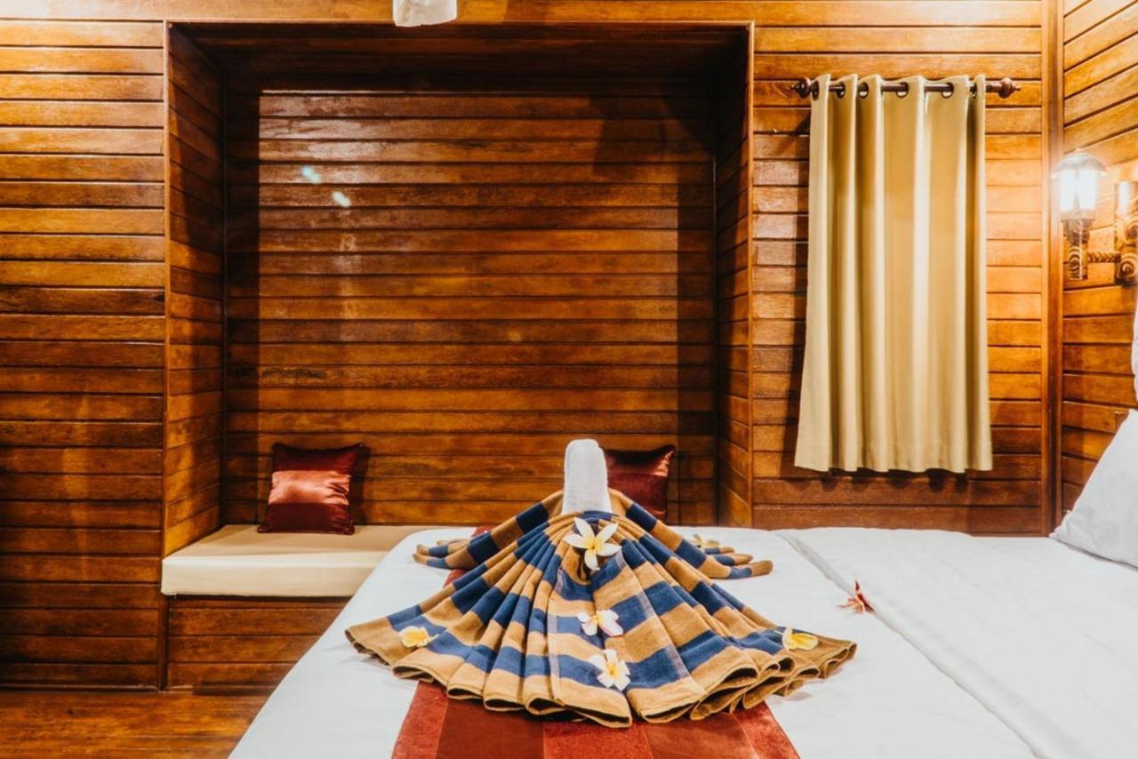 Taman Tirta Villa Lembongan Buitenkant foto