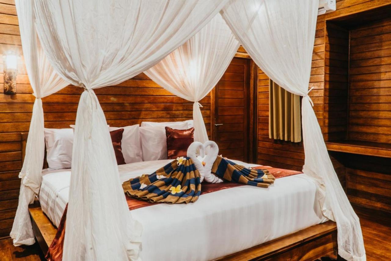 Taman Tirta Villa Lembongan Buitenkant foto